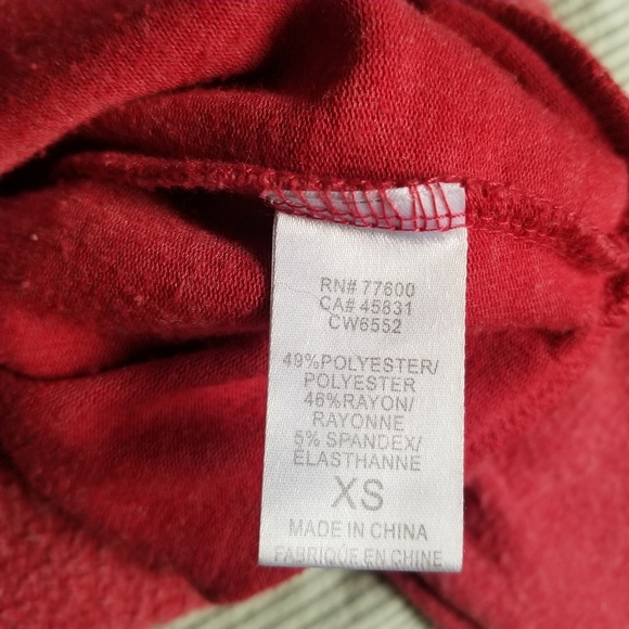 Chaser Saturday Stars Sweatshirt Open Back XS - Picture 9 of 9